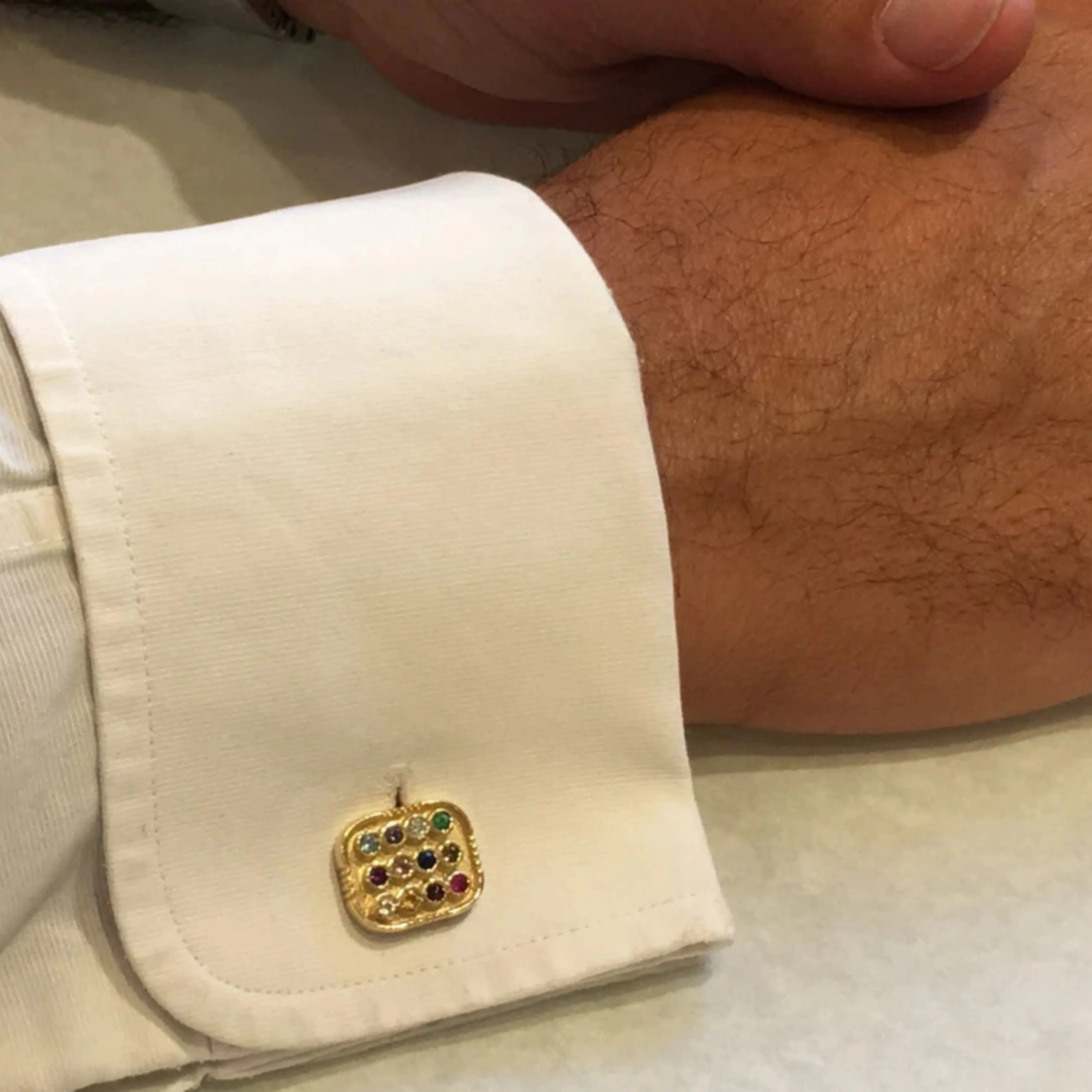 Hoshen Cufflinks in 14k Gold - Image 7