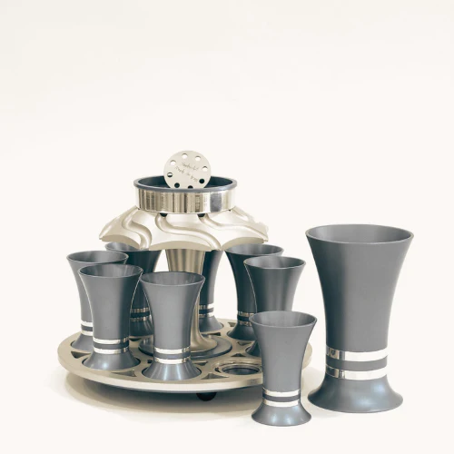 Wine Fountain with 8 Kiddush Cups - Image 3