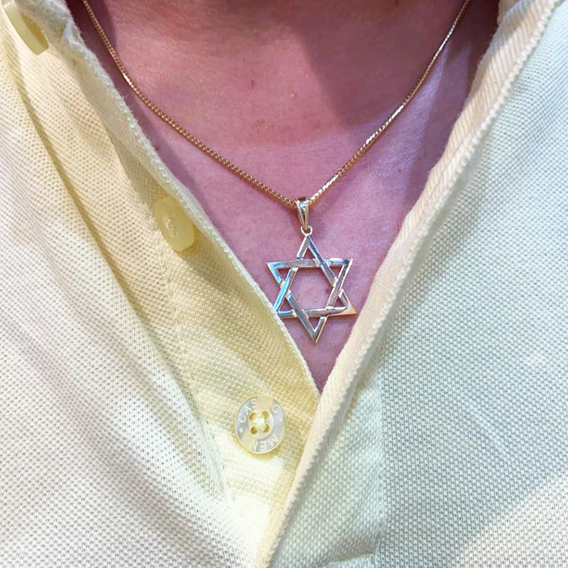 14K Gold Classic Star of David Pendant - Image 4