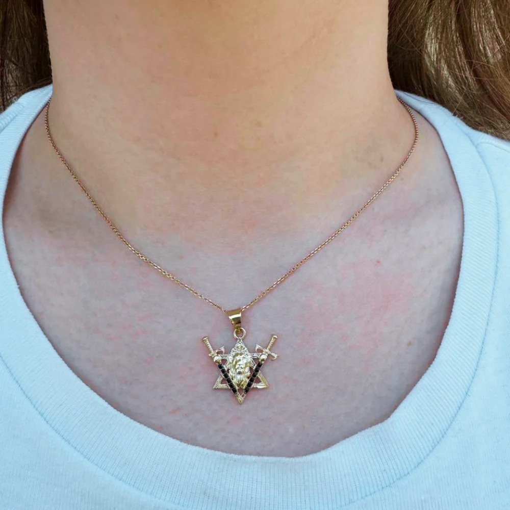 Two Swords Lion of Judah and Star of David Pendant in 14K Gold with Black Diamonds - Image 5