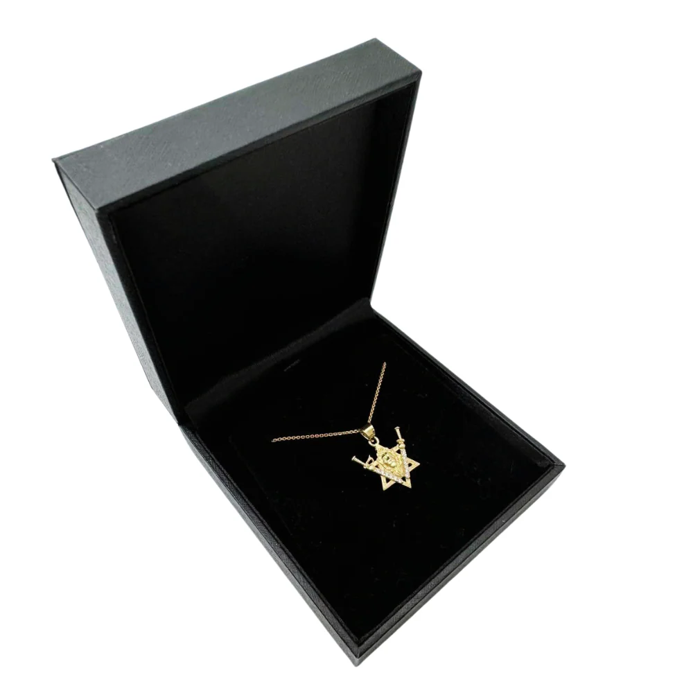 Victory Swords Lion of Judah and Star of David Pendant in 14K Gold and Diamonds - Image 5