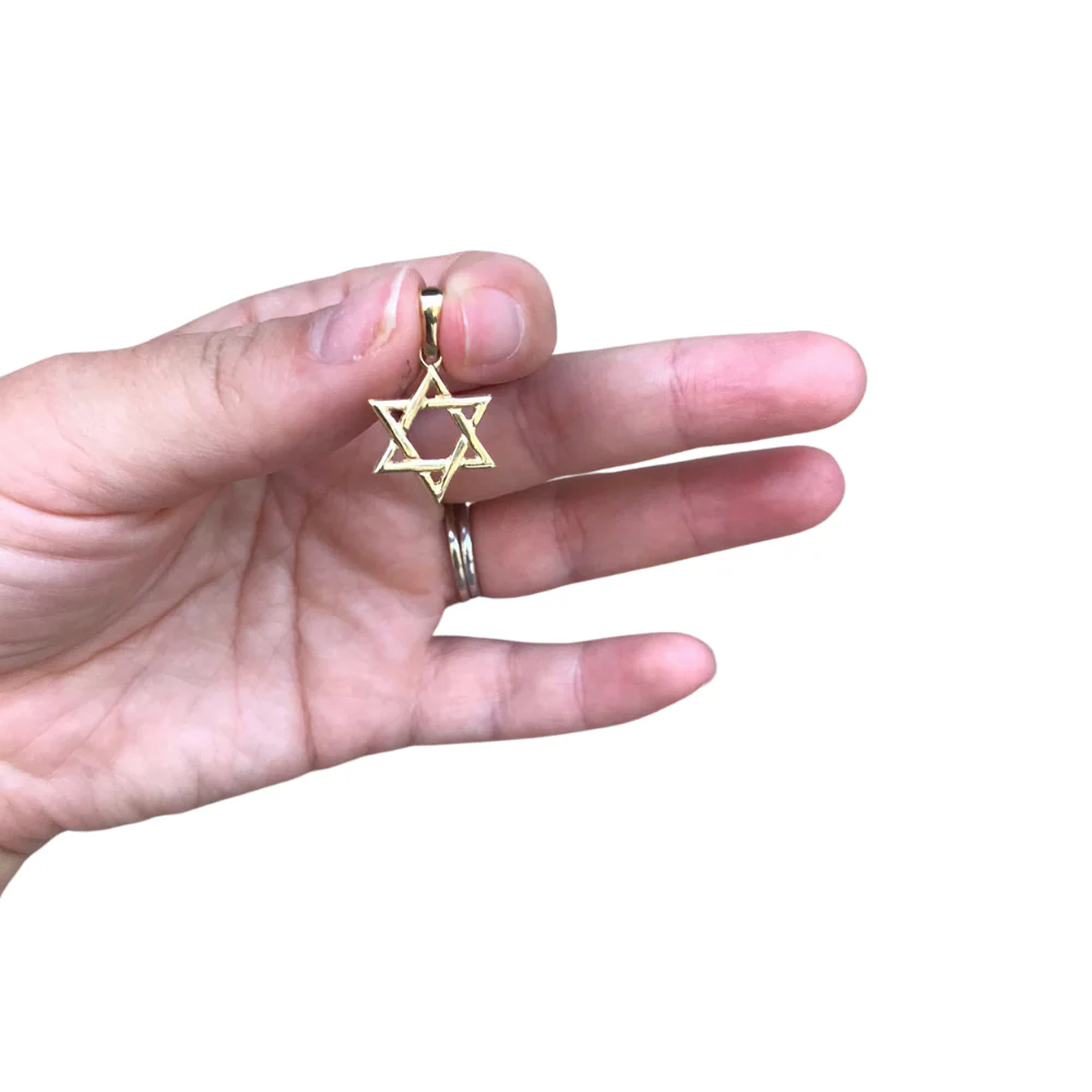 Interwoven Star of David 14k Yellow Gold Pendant - Image 3