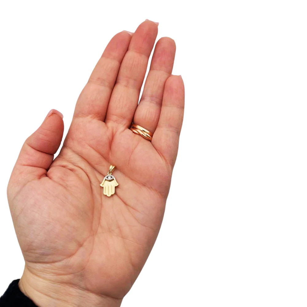 Diamond Hamsa Evil Eye Pendant in 14K Gold - Image 3