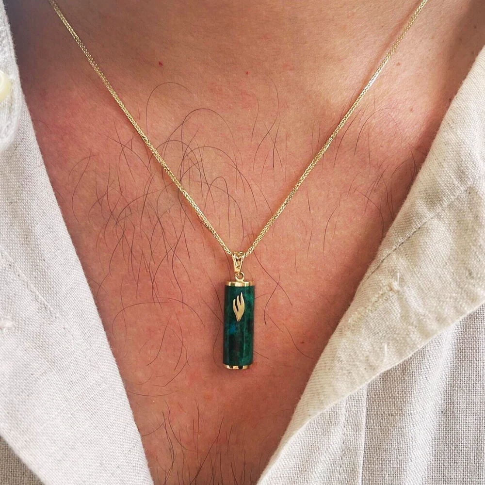 Mezuzah Pendant with Eilat Stone and Shin in 14K Gold - Image 3