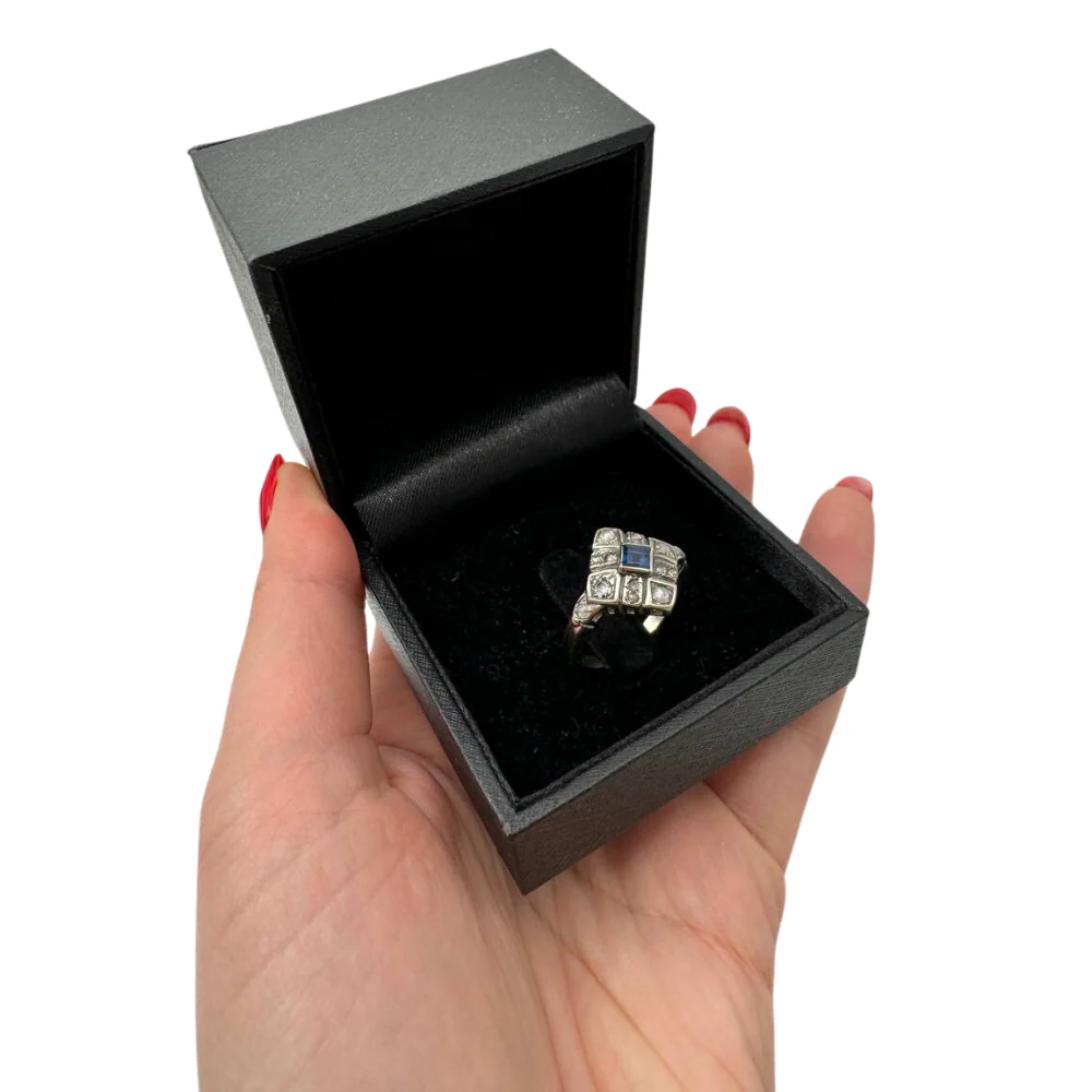 Vintage Style Ring with Blue Sapphire and Old Cut Diamonds in 14K Gold - Image 4